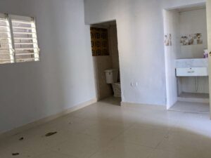 7 Edificio de 7 estudios rentados en Los Frailes II