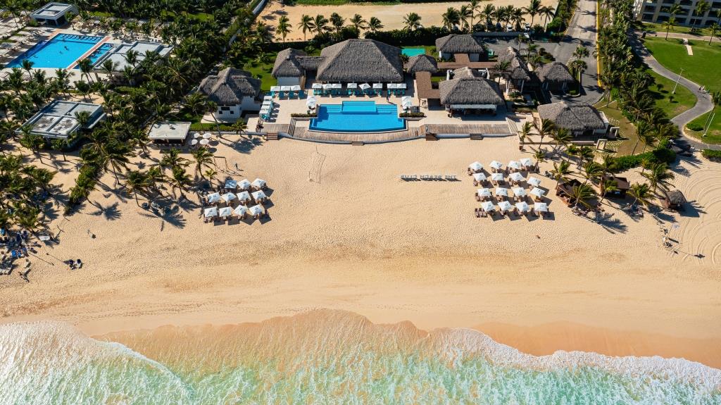 Condo hotel in Cana Bay Punta Cana | Cana Bay Beach Club on Arena Gorda beach, Punta Cana