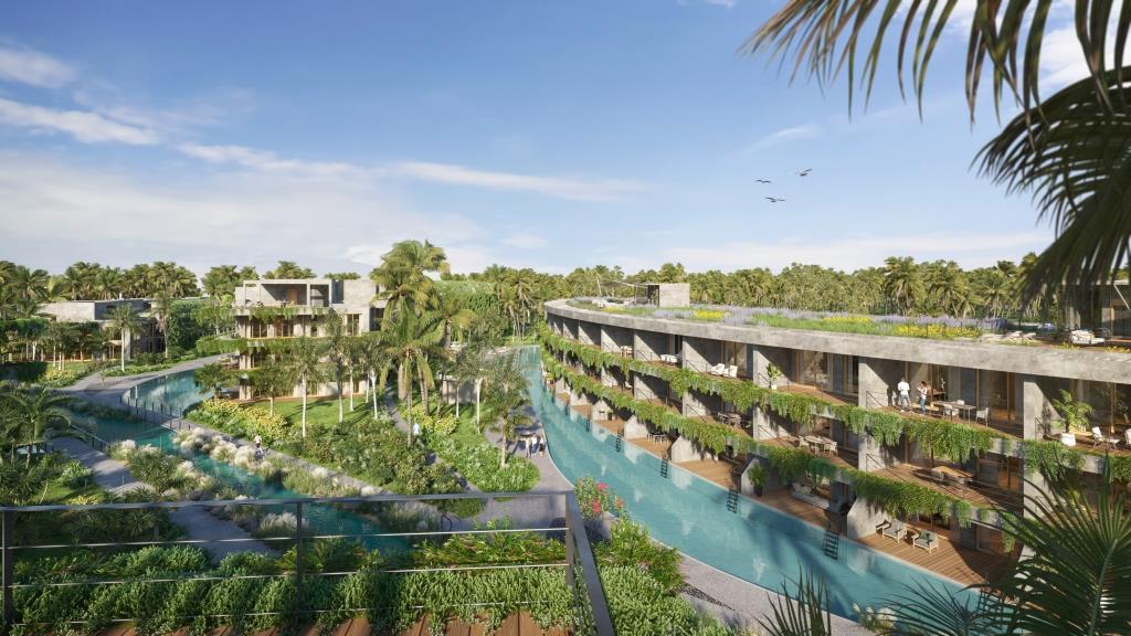 Silver Beach Playa Cosón: Condos from US$249,000 5 Pool and gardens at Silver Beach, Playa Cosón
